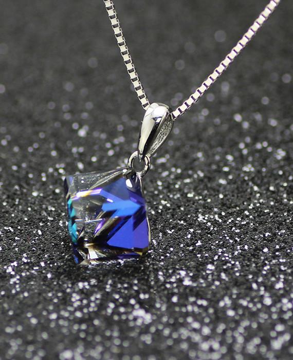 Cube Crystal Pendant Necklace for Lovers Austrian Crystal