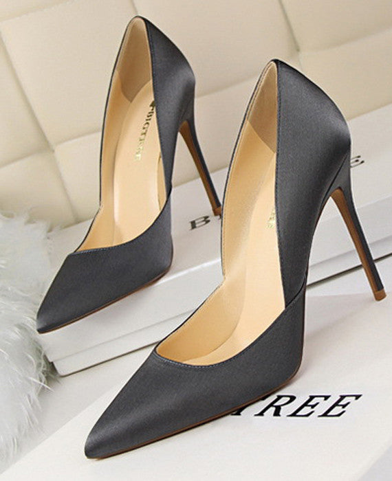 Pointed Toes Slip On Pumps Sexy Shoes Gray