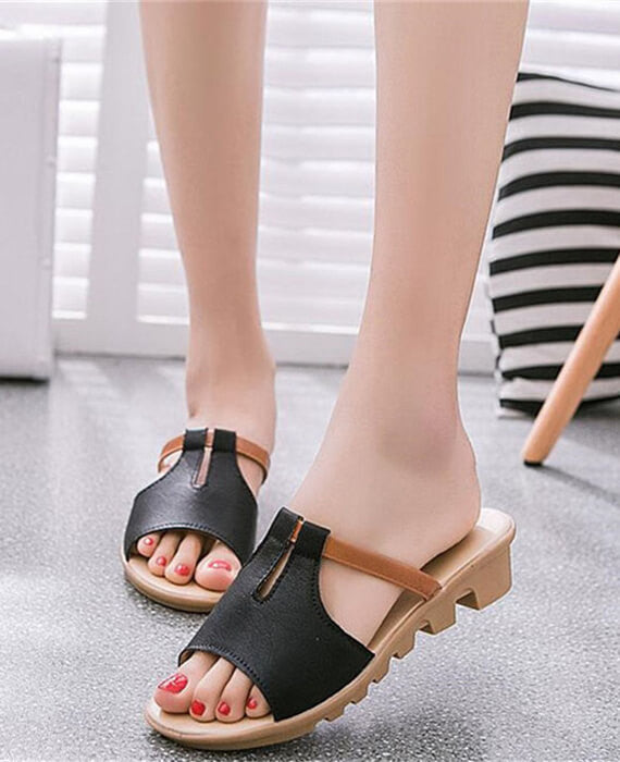 Cut Out Solid Beach Slides Slippers