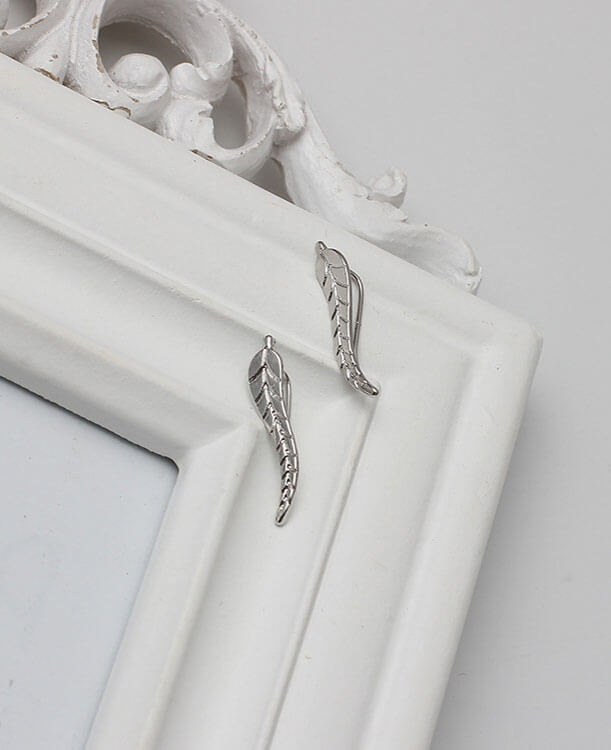 Vintage Exquisite Leaf Earrings