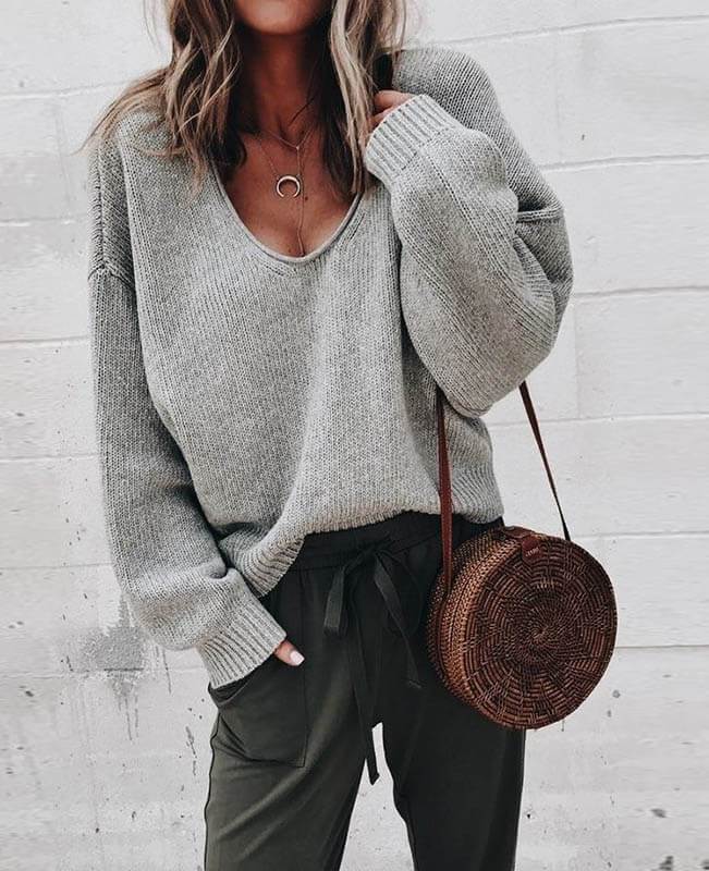 Knit Simple V Neck Sweater