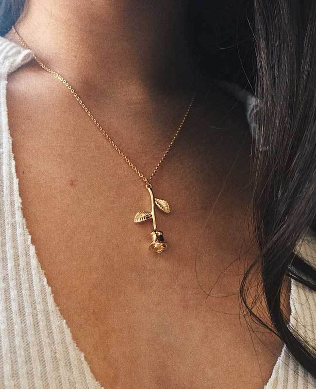 Rose Pendant Necklace for Girlfriend-1