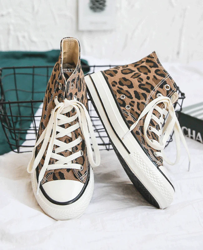 Leopard Printed Lace Up Flats-1