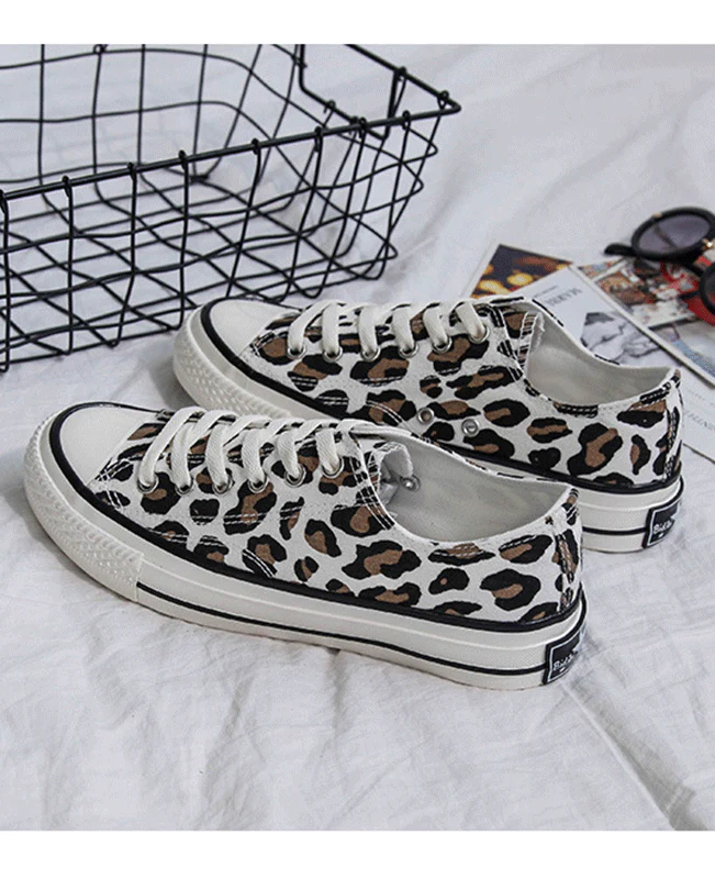 Leopard Printed Lace Up Flats-10
