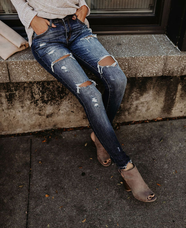 Distressed Skinny Ripped Jeans-3