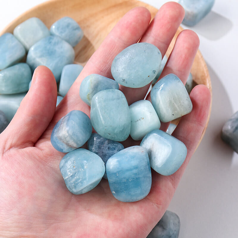 Aquamarine Stone Tumbled Crystal Wholesale 2