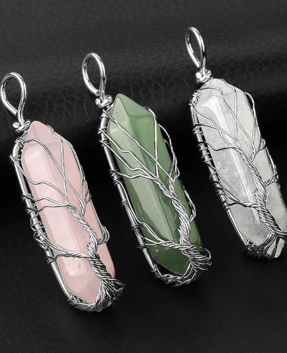 Double Point Tower Crystal Necklaces (1)