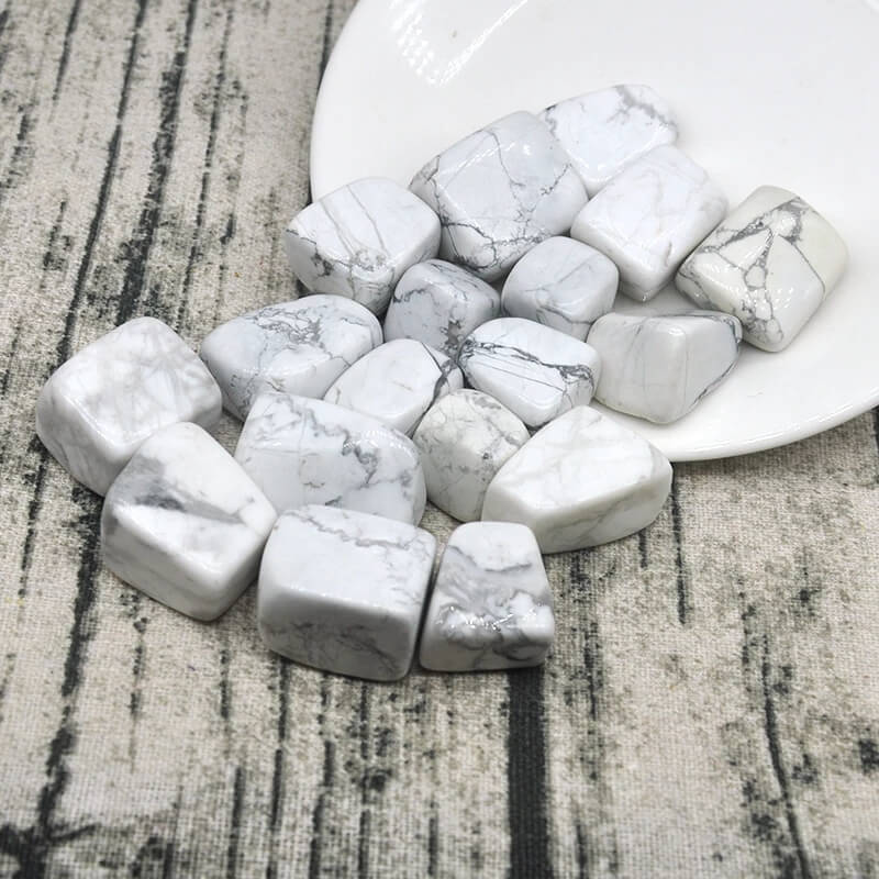 White Howlite Crystal Tumbled Stone (1)
