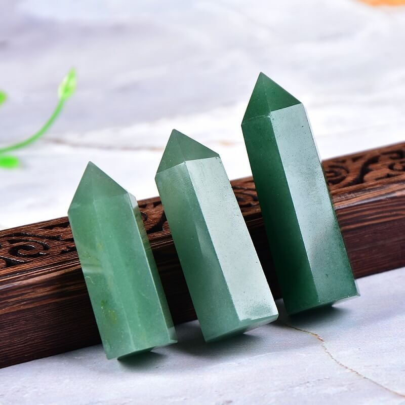 Green Aventurine Tower Quartz Point Stone