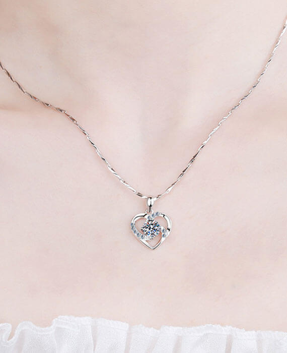 Luxury Crystal Heart Pendant Necklace 5