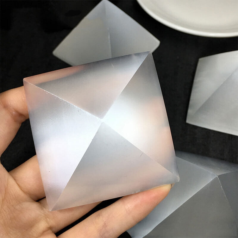 selenite Pyramid 2