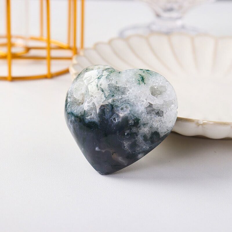 Moss Agate Heart Crystal Gemstone Energy Stone 4