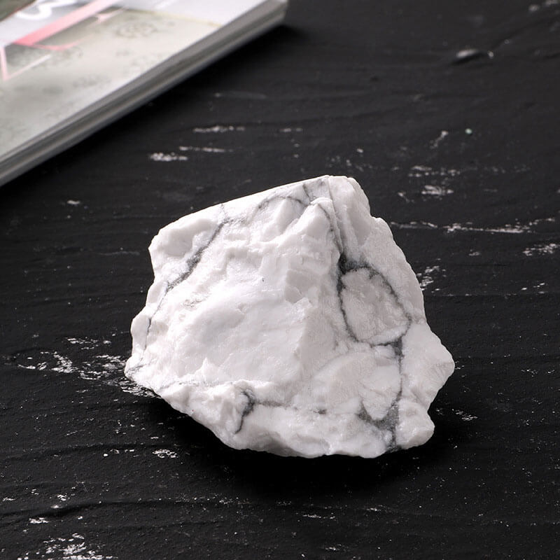 White Howlite Raw Stone Crystal Quartz 3