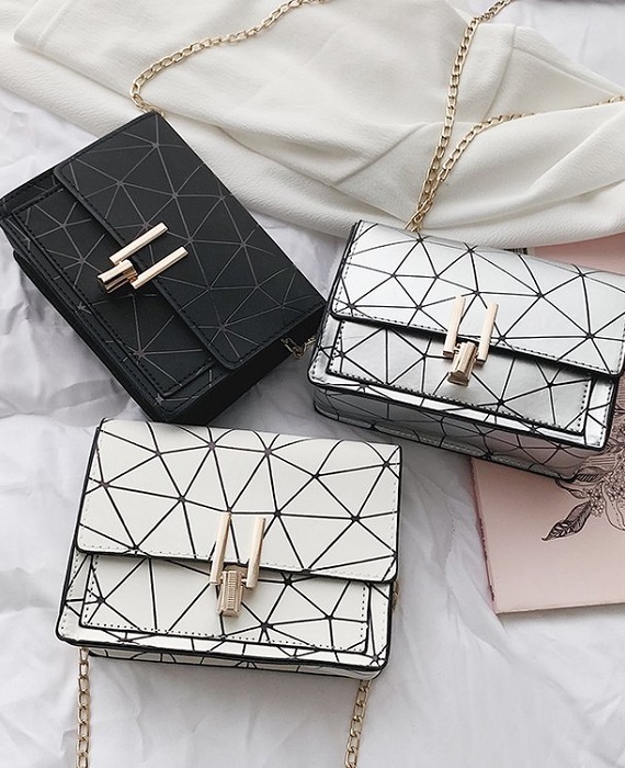 Chic Laser Stitching Shoulder Bag For Women 2