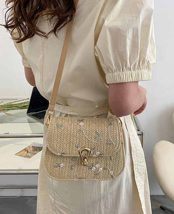 Floral Embroidery Straw Saddle Bag-6