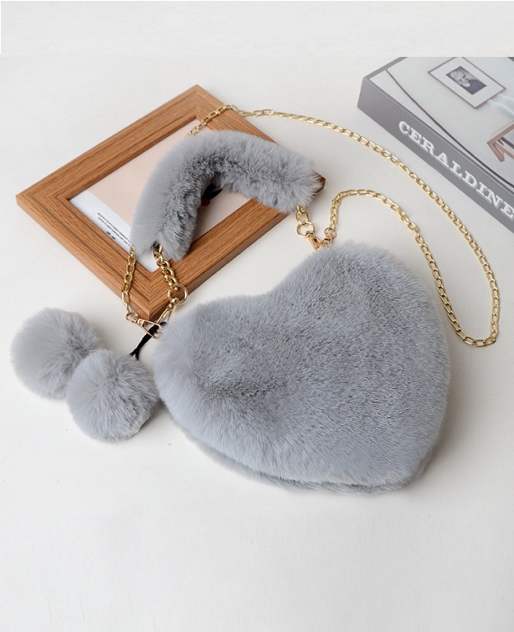 Heart Plush Handbag With Chain For Autumn 1