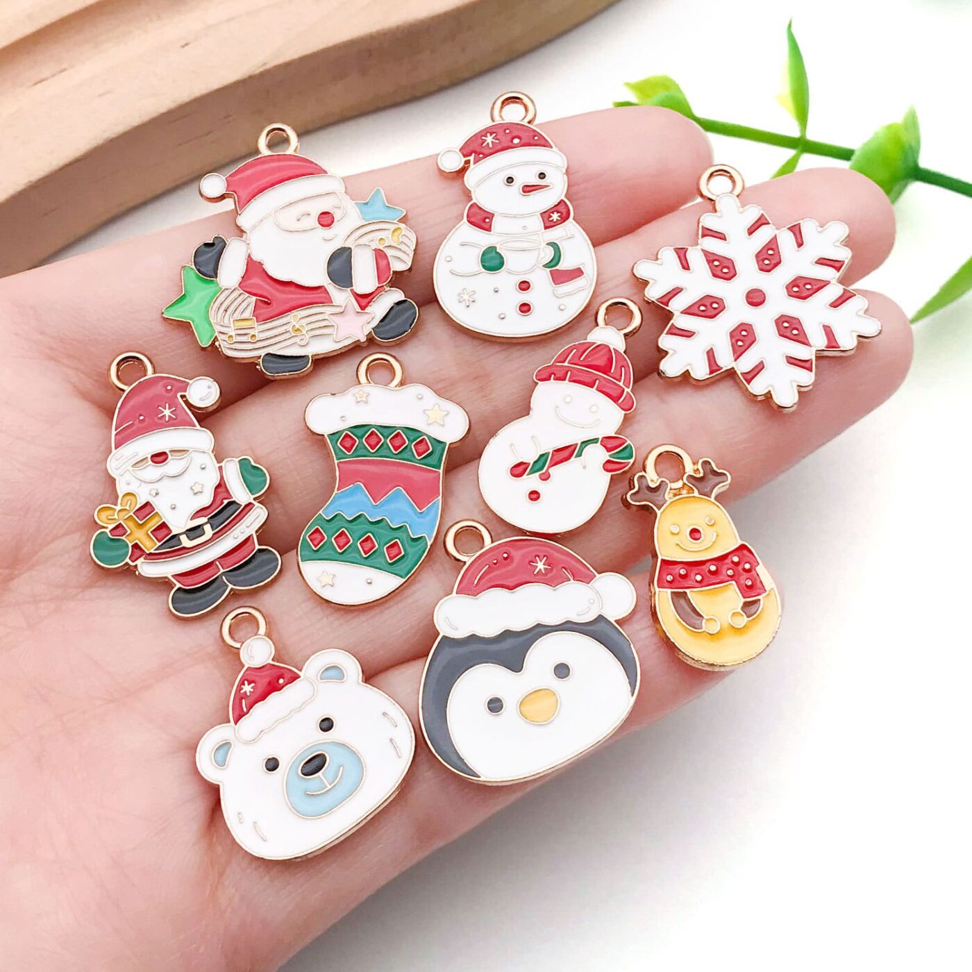 30-50Pcs Enamel Christmas Charms for Crafts DIY Making