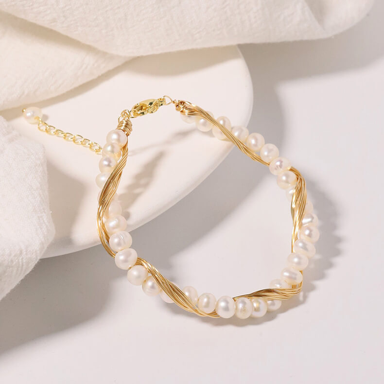 18k Gold Twine Natural Freshwater Pearl Bracelet 11