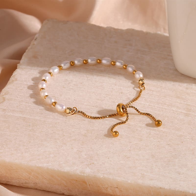 2 Vintage Elegant Freshwater Pearl Bracelet for Women 1