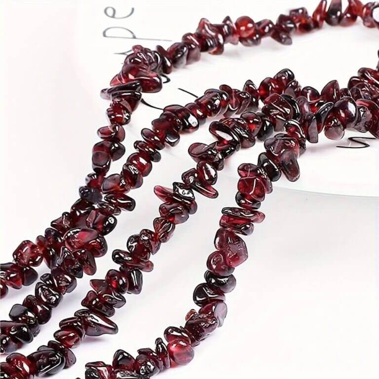 16″Strand Iregular Red Garnet Beads Chips Wholesale (1)