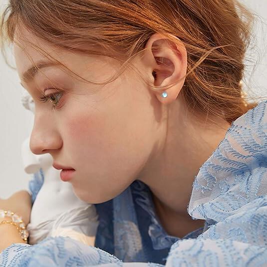 3mm Rainbow Moonstone Stud Earrings Silver - Görüntü 8