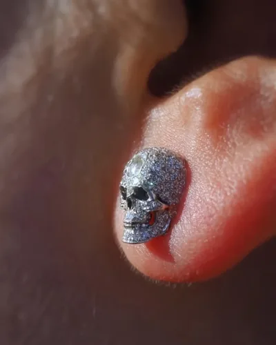 Alternativní pohled na 1Pair 925 Silver Plated Synthetic Zirconia Men's Skull Earrings