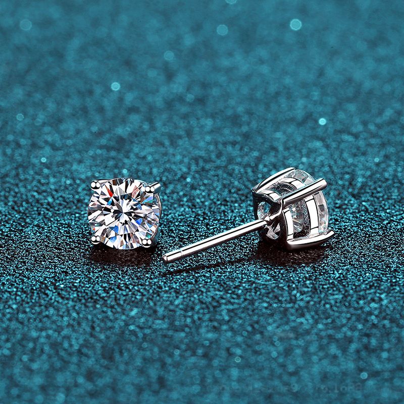 925 Sterling Silver Round Moissanite Stud Earrings