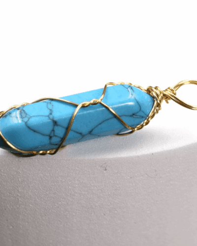 Wholesale Handmade Natural Hexagonal Crystal Necklace