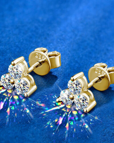 Clover Moissanite Earrings with 925 Sterling Silverの別ビュー