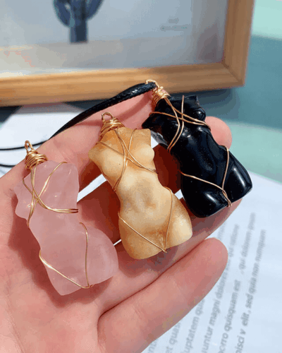 Female Model Unique Crystal Necklace Natural Crystal Pendant Bulk