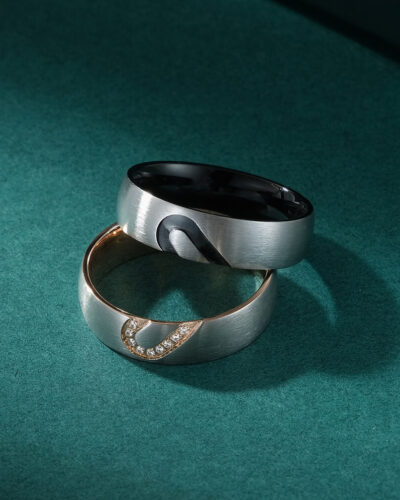 Alternativní pohled na Half Heart Stainless Steel Couple Rings Wholesale