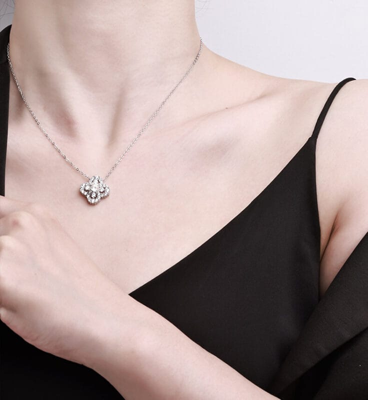 Moissanite Four Leaf Clover Sterling Silver Necklace Wholesale 2