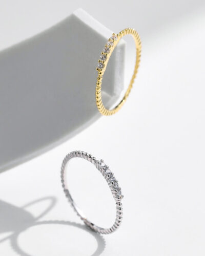 Moissanite Stacking Rings with Rhodium Platedの別ビュー