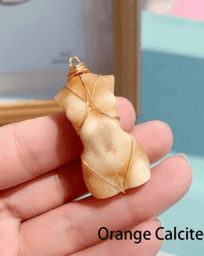 Female Model Unique Crystal Necklace Natural Crystal Pendant Bulk