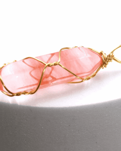 Wholesale Handmade Natural Hexagonal Crystal Necklace