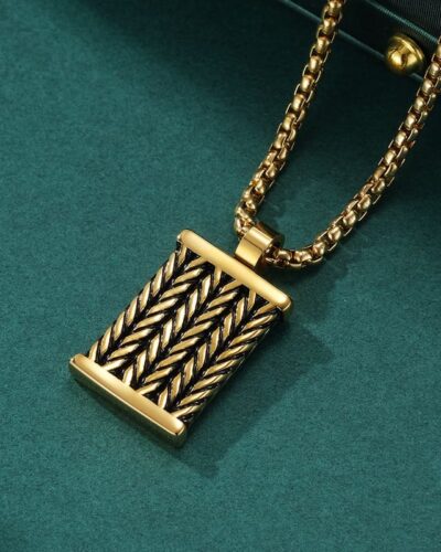 Thick Stainless Men's Chain with Twisted Pattern Pendant (1)