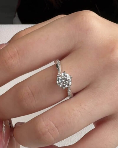 Twisted Band 1CT Moissanite Ring with 6 Prong Wholesaleの別ビュー