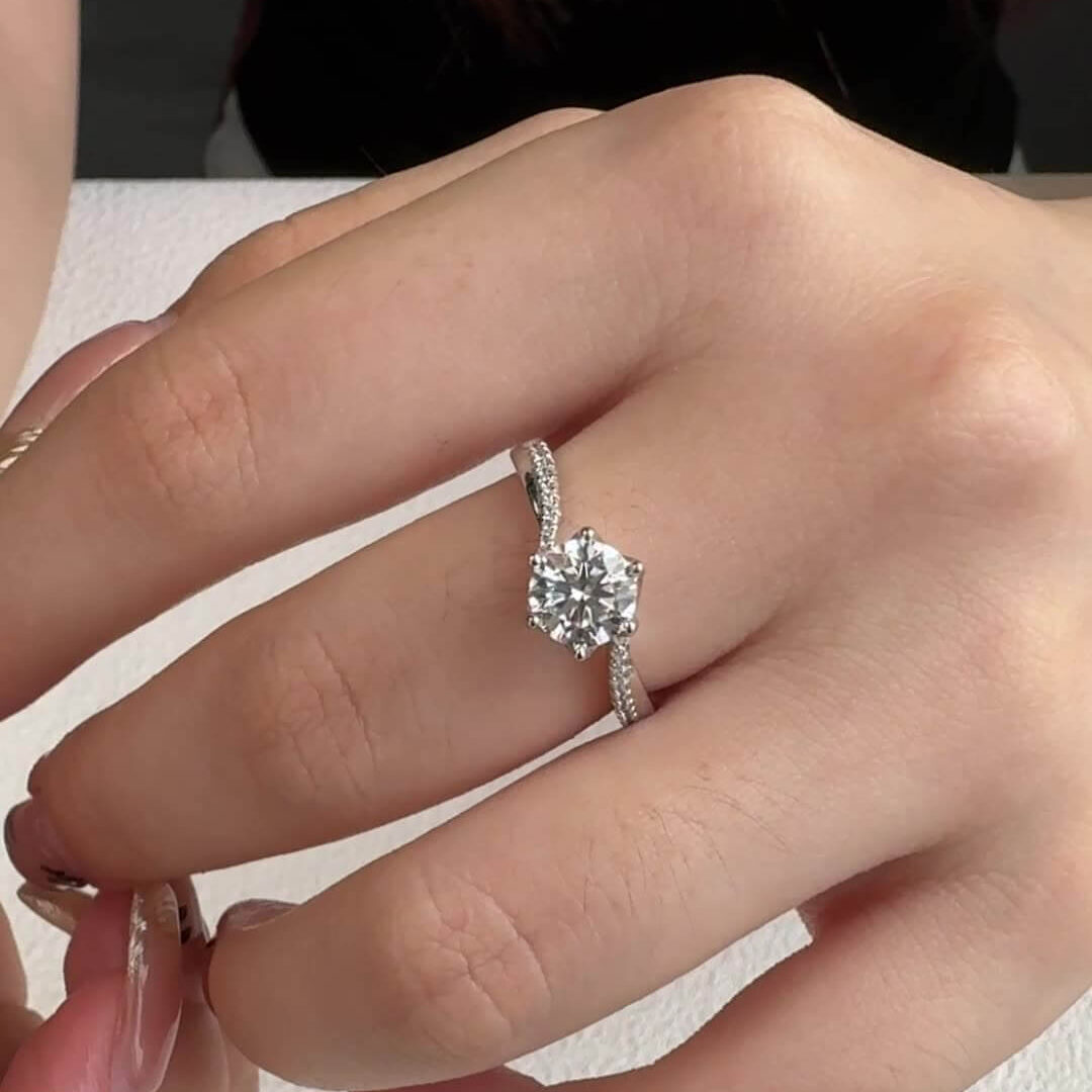 Twisted Band 1CT Moissanite Ring with 6 Prong Wholesale - Obrázek 2