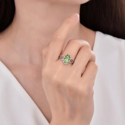 925 Sterling Silver Vintage Green Oval Crystal Ring for Women Wholesale