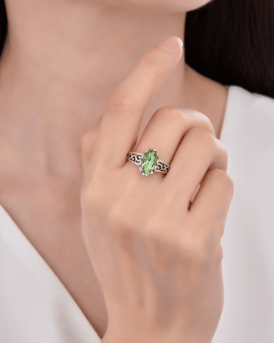 925 Sterling Silver Vintage Green Oval Crystal Ring for Women Wholesale