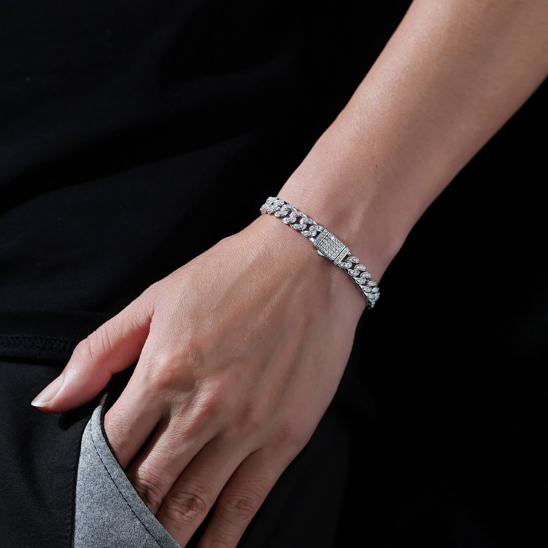 Durable 8mm 925 Sterling Silver Mens Moissanite Bracelet With GRA Certified - Image 2