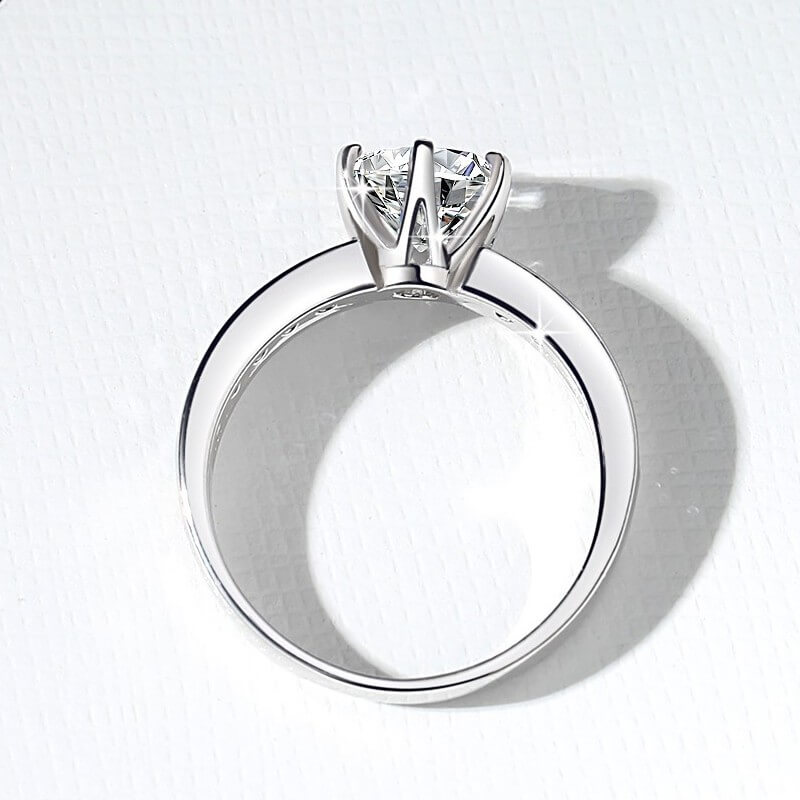 Alternative view of 1ct Moissanite Engagement Ring with 925 Sterling Silver