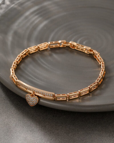 Vaihtoehtoinen näkymä 18K Gold Plated Heart Bracelet with Sparkling CZ:stä