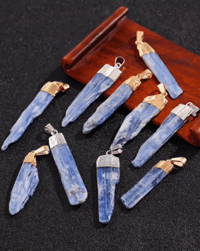 1Pcs Natural Irregular Kyanite Stone Pendant Wholesale