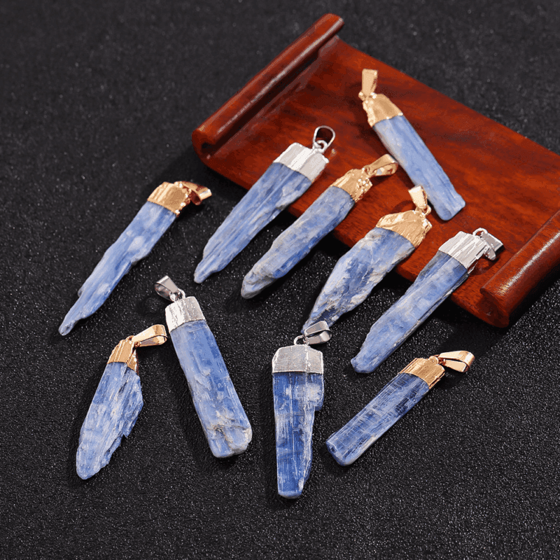 1Pcs Natural Irregular Kyanite Stone Pendant Wholesale