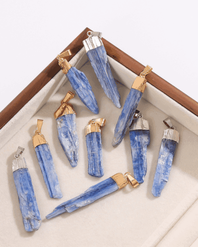 1Pcs Natural Irregular Kyanite Stone Pendant Wholesale