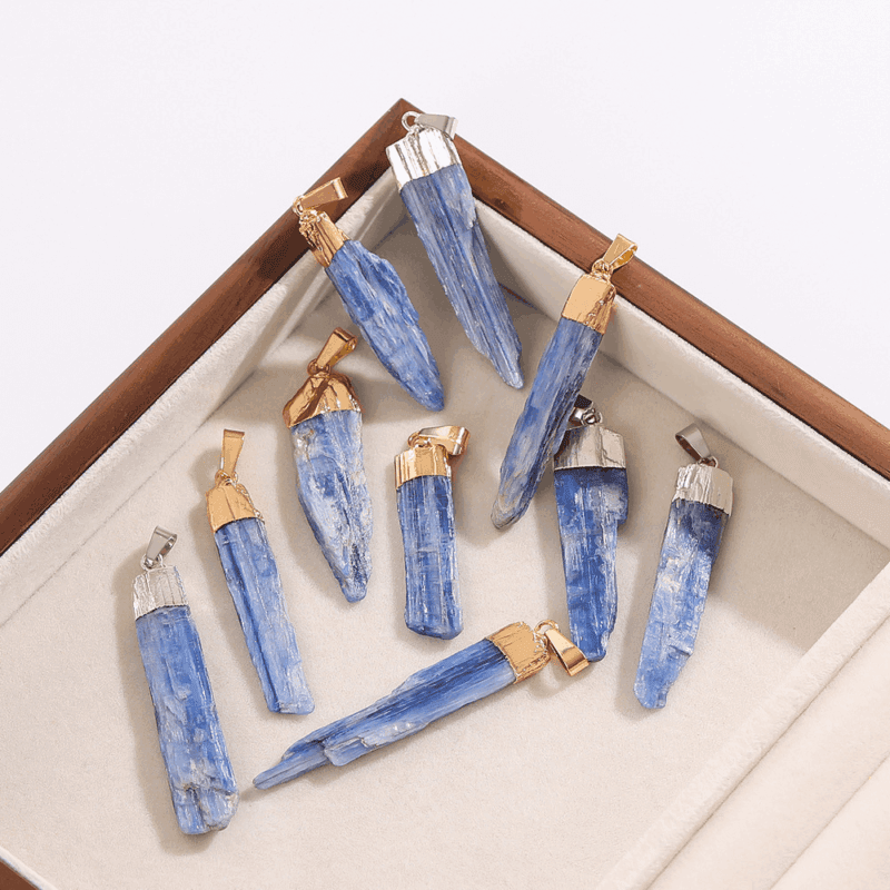 1Pcs Natural Irregular Kyanite Stone Pendant Wholesale