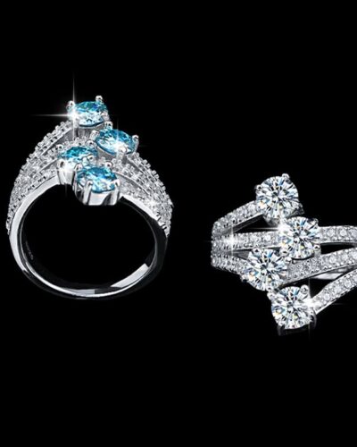 4 Diamonds Moissanite Ring with 925 Sterling Silver'nin alternatif görünümü