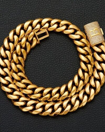 Vue alternative de A-Z Letters Diamond Cuban Link Miami Chain 18k Gold Plated