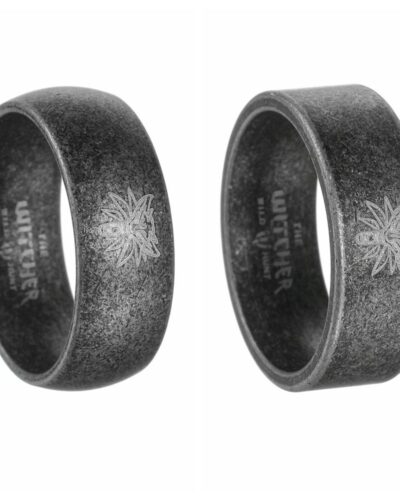 Vista alternativa dell'Antique Men's Stainless Steel Ring with Wolf Head Design